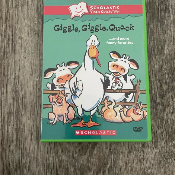 Scholastic Green DVD - Giggle, Giggle, Quack - Picture 1 of 4